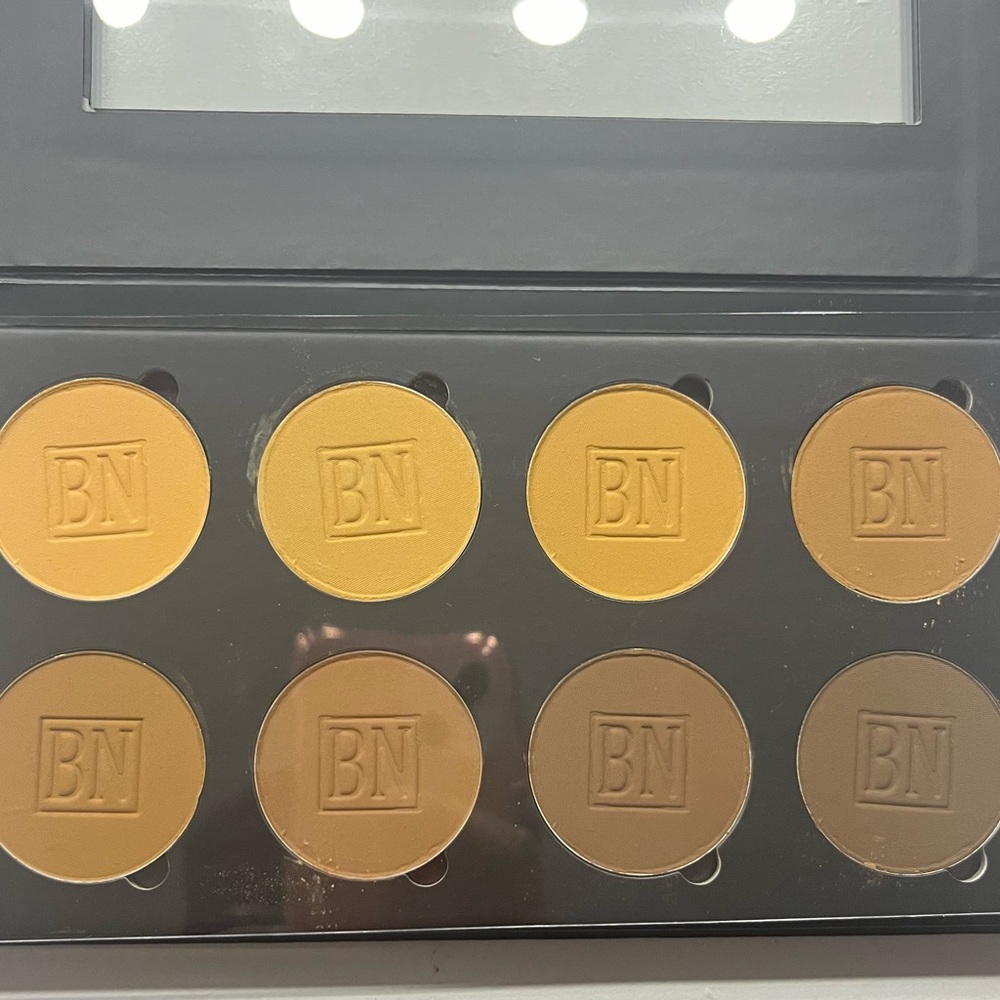 Ben Nye MediaPro Poudre Palette Mojave